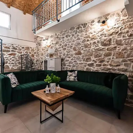 La Felicita - Two Bedroom *