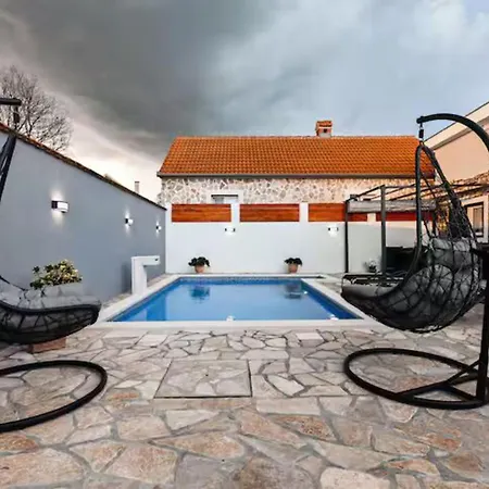 La Felicita - Two Bedroom Vikendica *