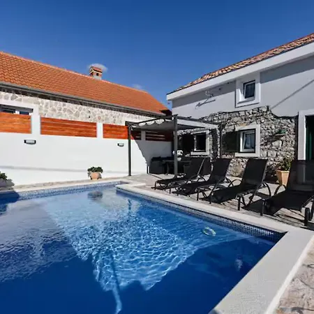 Vikendica La Felicita - Two Bedroom Gornji Zemunik